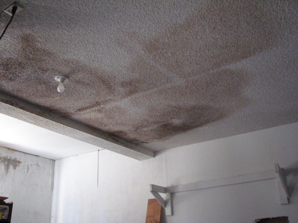 Melbourne Beach Water Damaged Drywall And Popcorn Ceiling