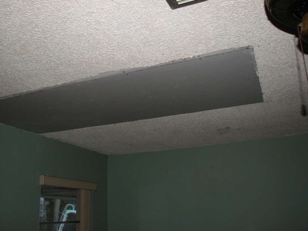Melbourne Beach Water Damaged Drywall And Popcorn Ceiling
