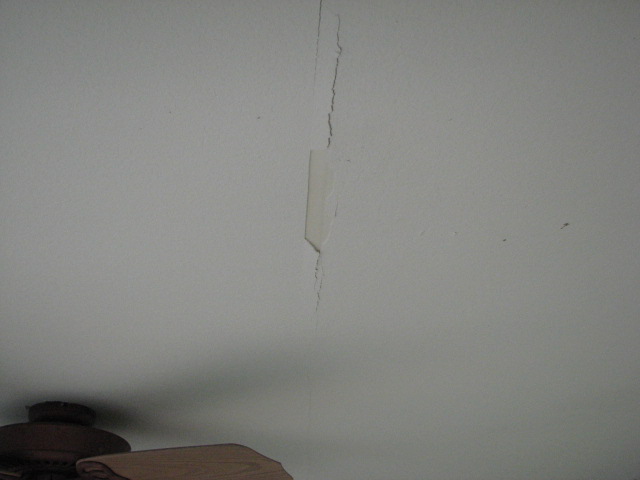 Drywall Ceiling Paper Tape Joints Ing And Falling Down - How To Fix Taping On Drywall